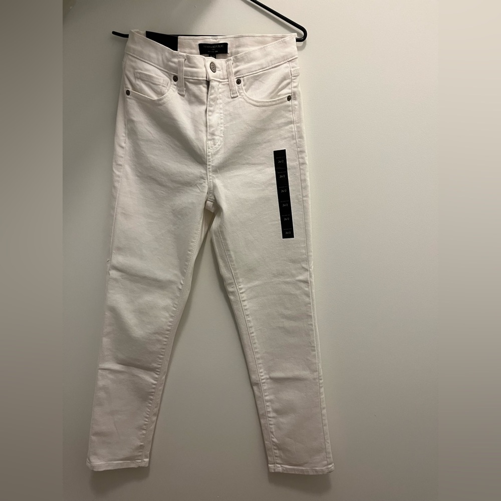 Banana Republic 2/26 White Jeans